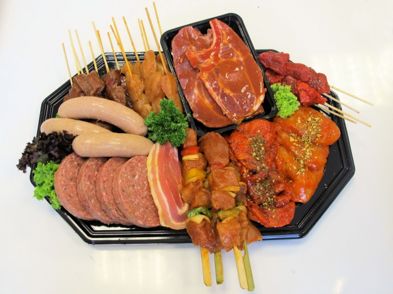 boucherie-CANNES-min_bbq_butcher_shop_supermarket_meal_party-766127